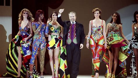 stile versace anni 70|gianni versace designer.